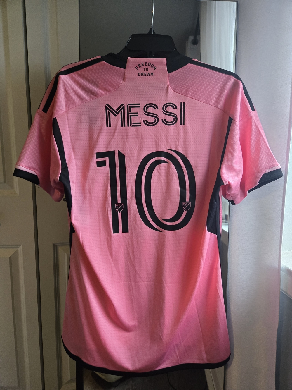 Adidas Inter Miami Messi #10 Authentic 2024/25 Home Jersey Pink NWT Medium